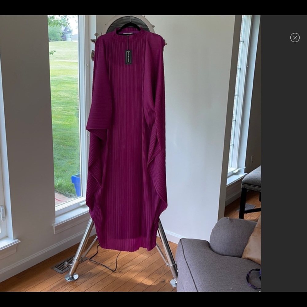 NWT Coco + Jase Caftan
